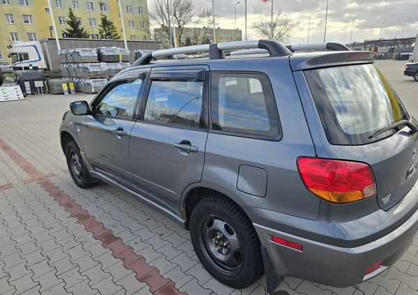 Mitsubishi Outlander cena 13000 przebieg: 150300, rok produkcji 2004 z Włocławek małe 301